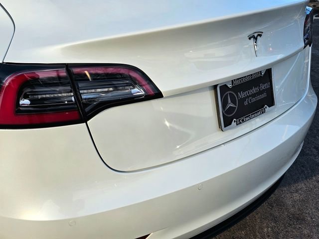 Used 2021 Tesla Model 3 Standard Range Plus image 14