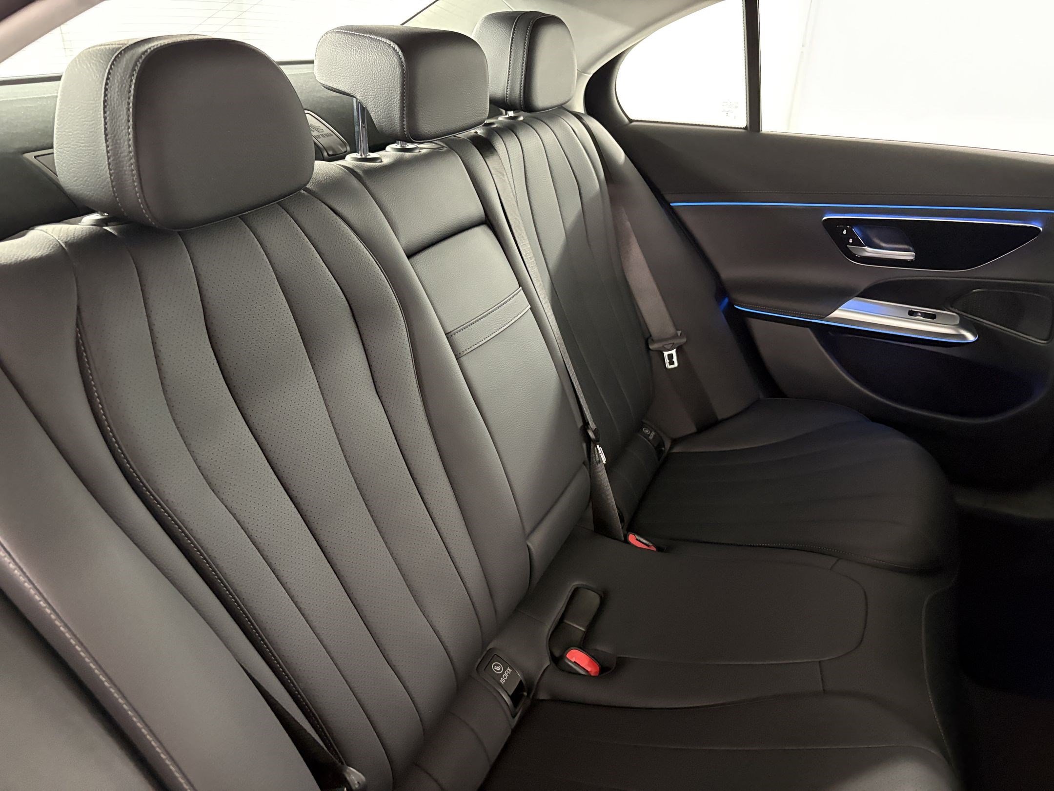 Certified 2024 Mercedes-Benz E 350 4MATIC Sedan image 31