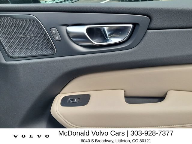 New 2026 Volvo XC60 T8 Plus w/ Protection Package Premier AWD/4WD image 18
