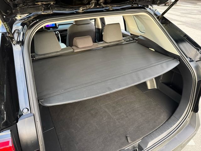 Certified 2025 Toyota RAV4 XLE image 28