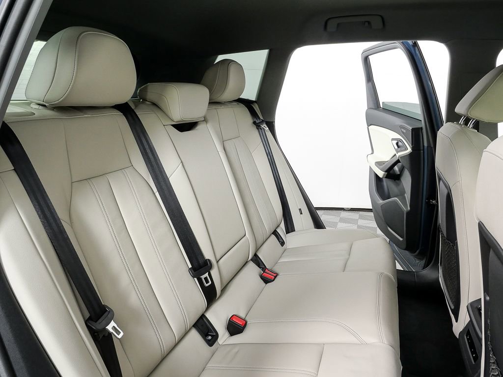 Certified 2025 Audi Q6 e-tron Premium w/ Convenience Package image 20