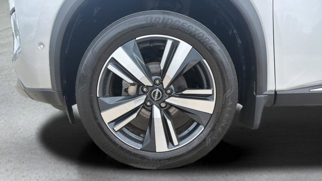 Certified 2023 Nissan Rogue SL w/ SL Premium Package AWD/4WD image 27