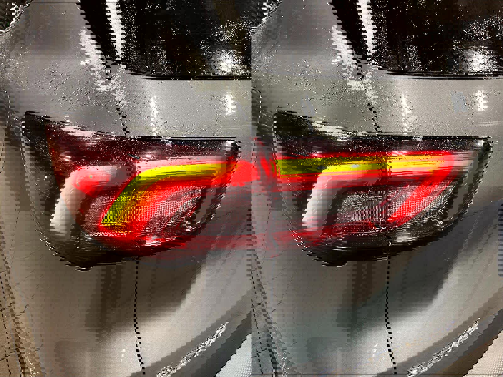 Used 2024 Ford Escape Platinum image 31