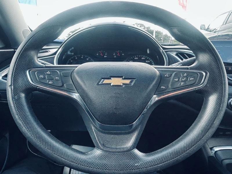 Used 2021 Chevrolet Malibu LT image 18