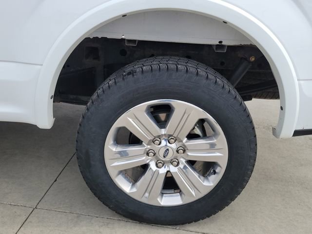 Used 2019 Ford F150 Lariat image 13