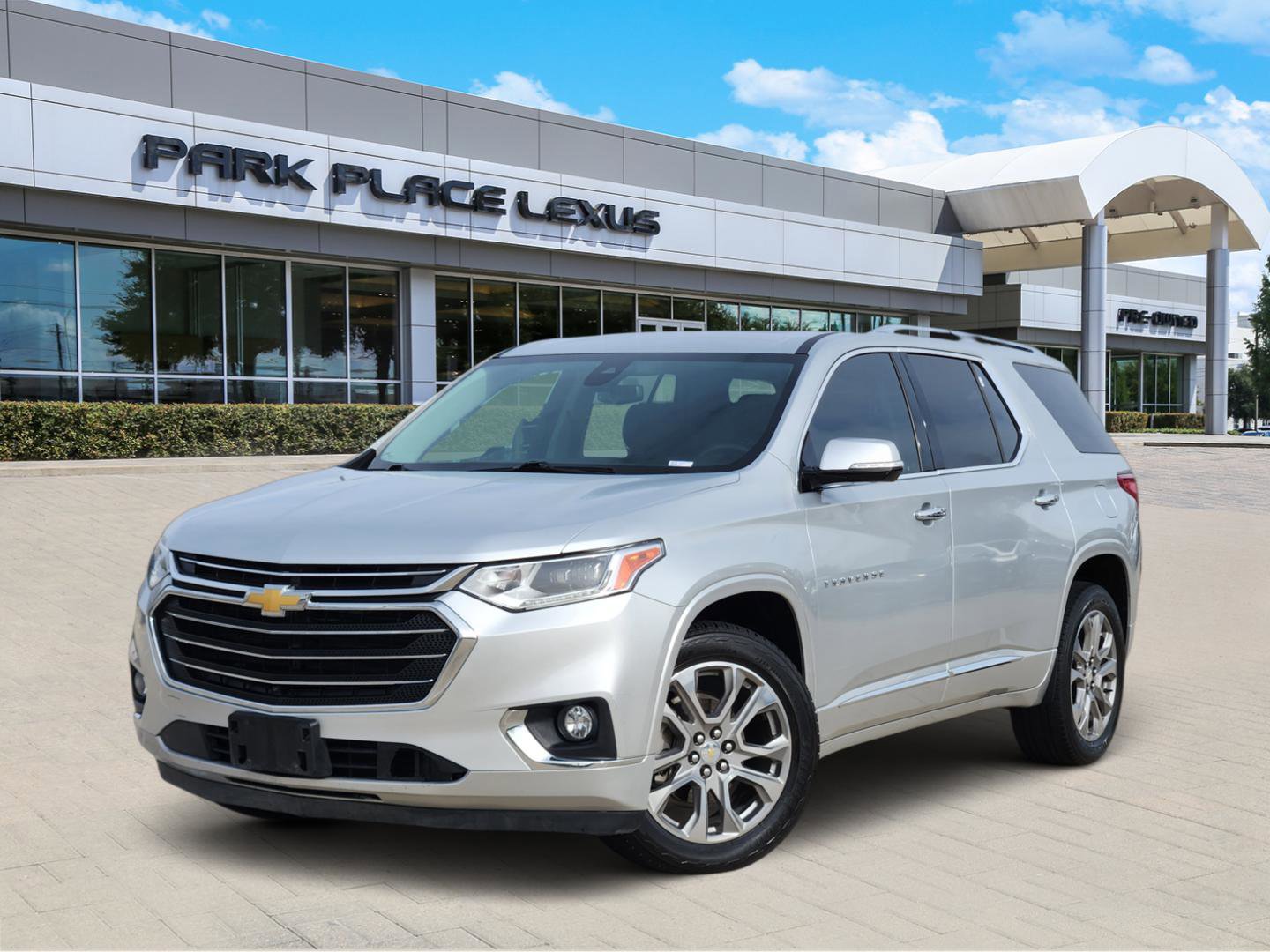 Used 2019 Chevrolet Traverse Premier w/ Driver Confidence II Package video 1
