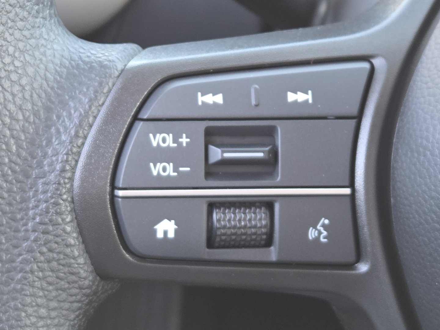 New 2027 Honda HR-V LX image 30