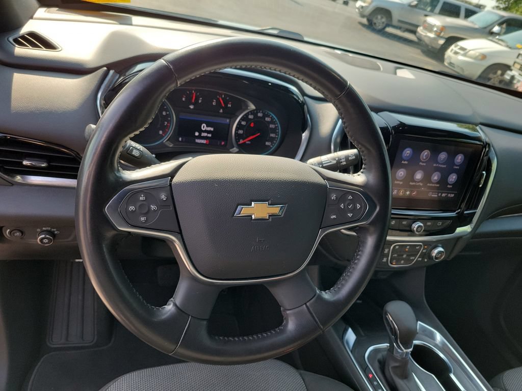 Used 2022 Chevrolet Traverse LT FWD image 27