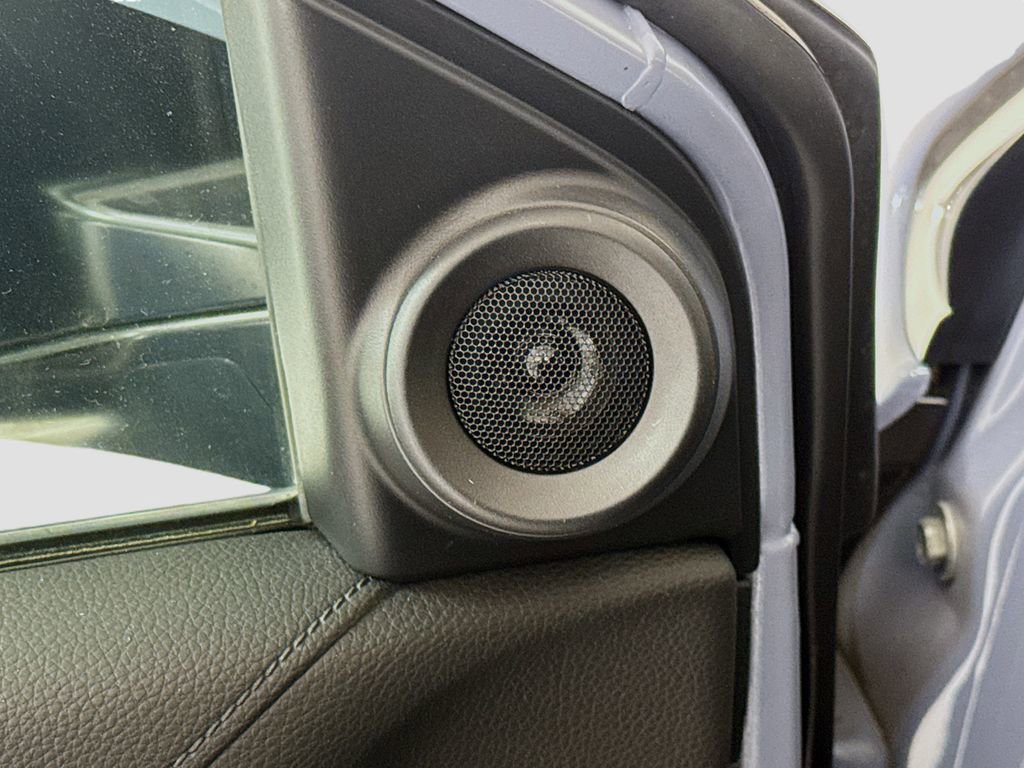 Used 2022 Honda CR-V Touring image 21