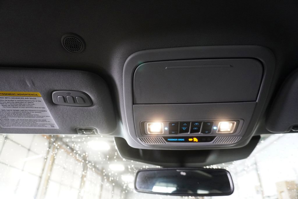 Used 2022 Ford Explorer Limited image 32