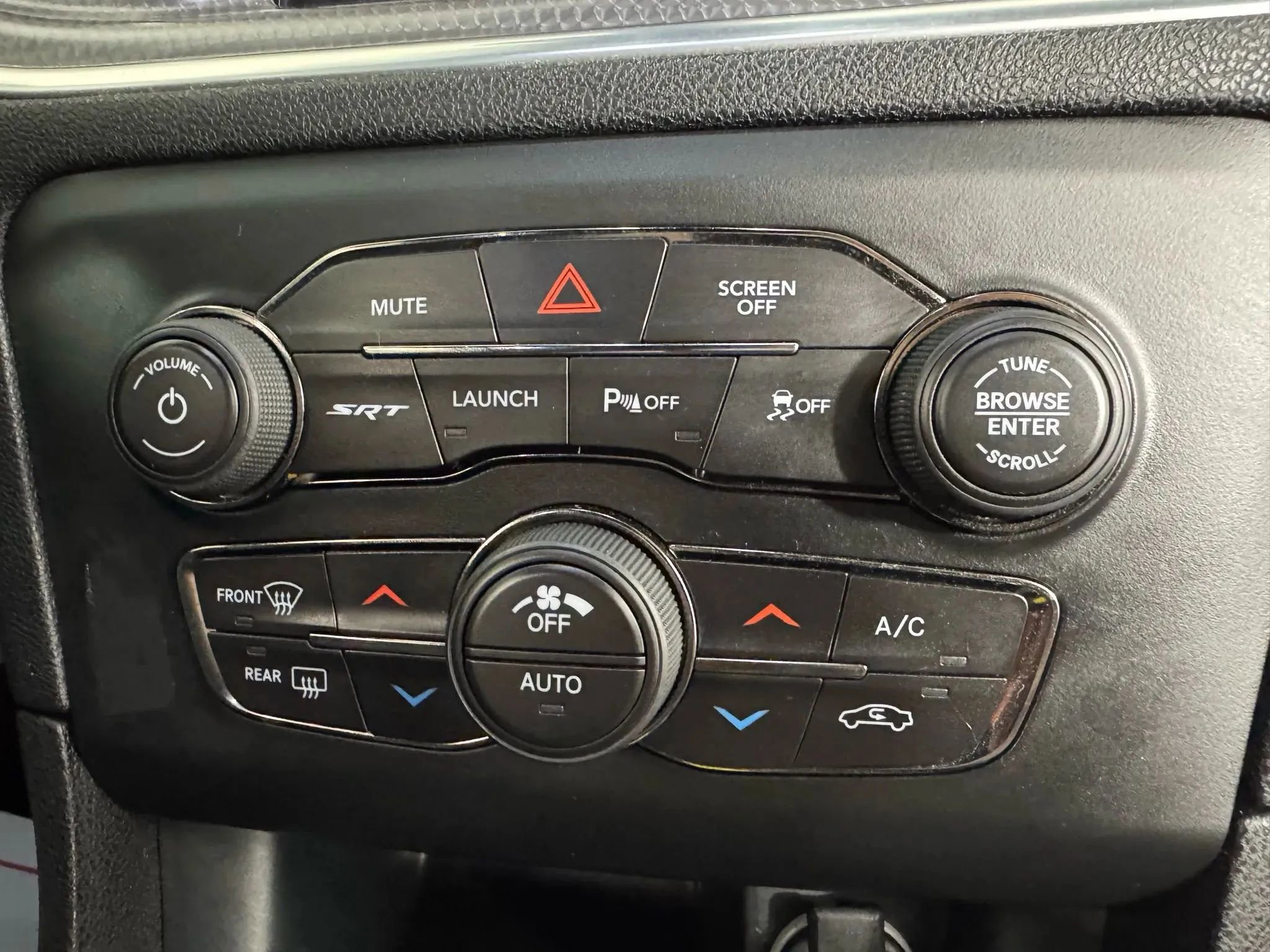 Used 2018 Dodge Charger SRT Hellcat RWD image 22