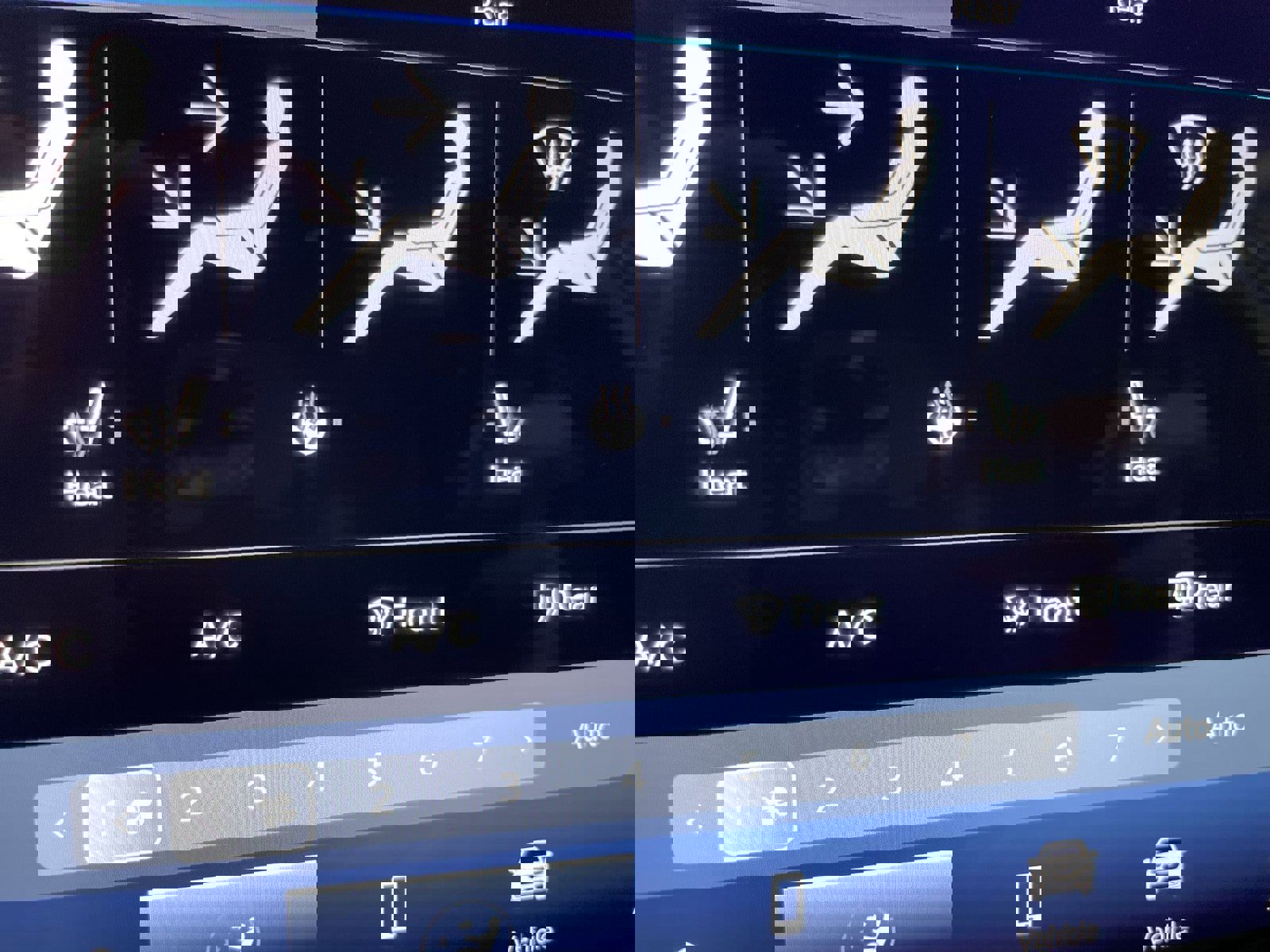 Used 2024 Chrysler Pacifica Touring-L image 21