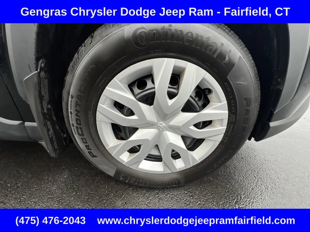 Used 2026 Toyota Corolla Cross L AWD/4WD image 12