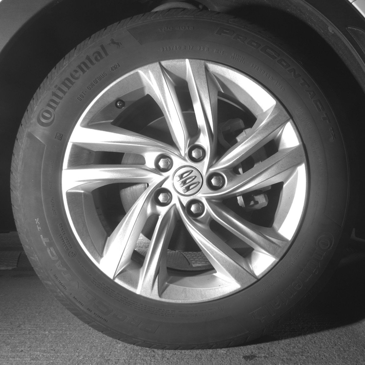 Used 2025 Buick Envista Preferred FWD image 13