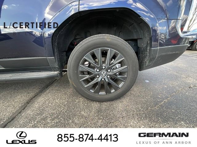 Used 2024 Lexus GX 550 w/ Cold Area Package image 25