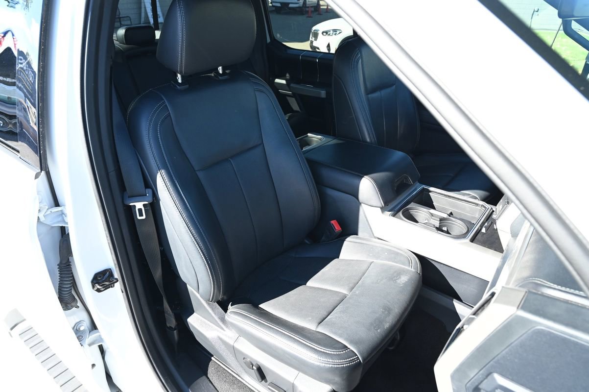 Used 2022 Ford F350 Lariat w/ Chrome Package image 50