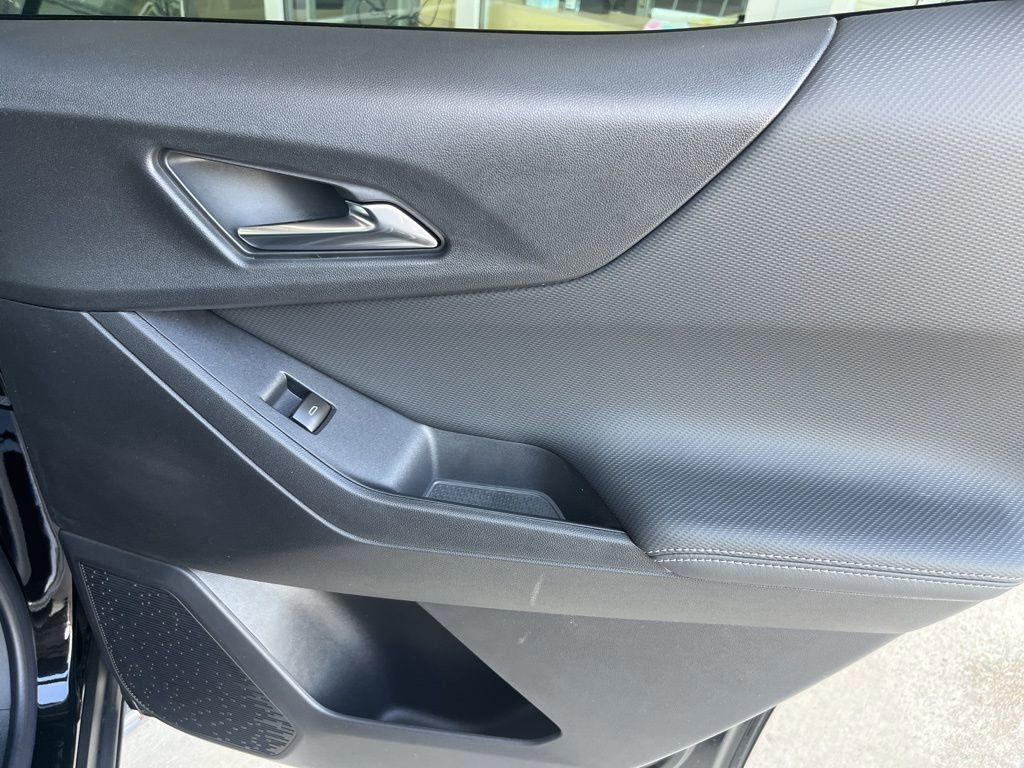 New 2026 Chevrolet Equinox LT w/ Convenience Package II image 20