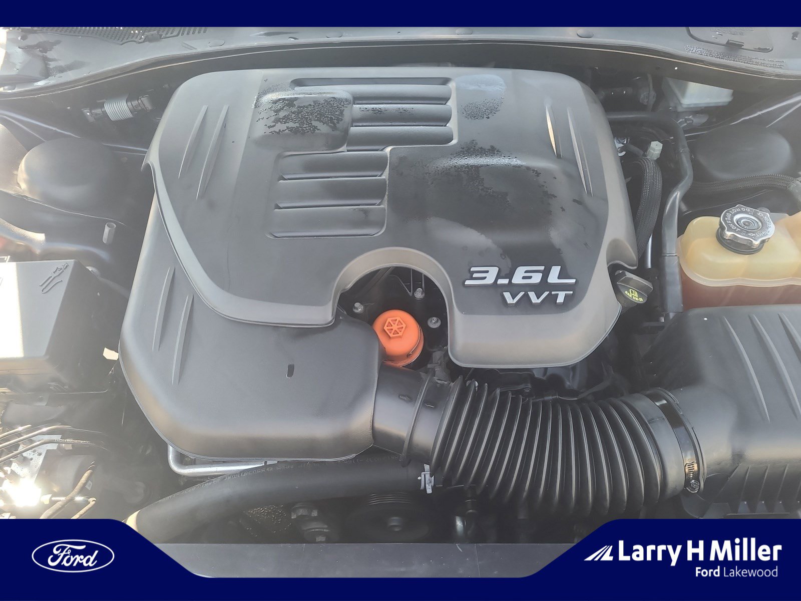 Used 2017 Dodge Charger SE w/ Blacktop Package image 24