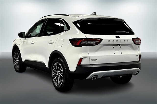 New 2026 Ford Escape Base w/ PHEV Premium Package image 3