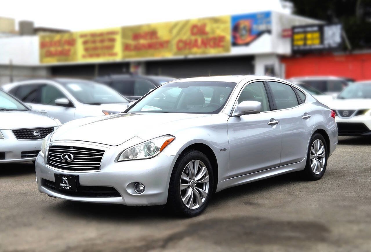 Used 2012 INFINITI M35 w/ Premium Pkg RWD image 3