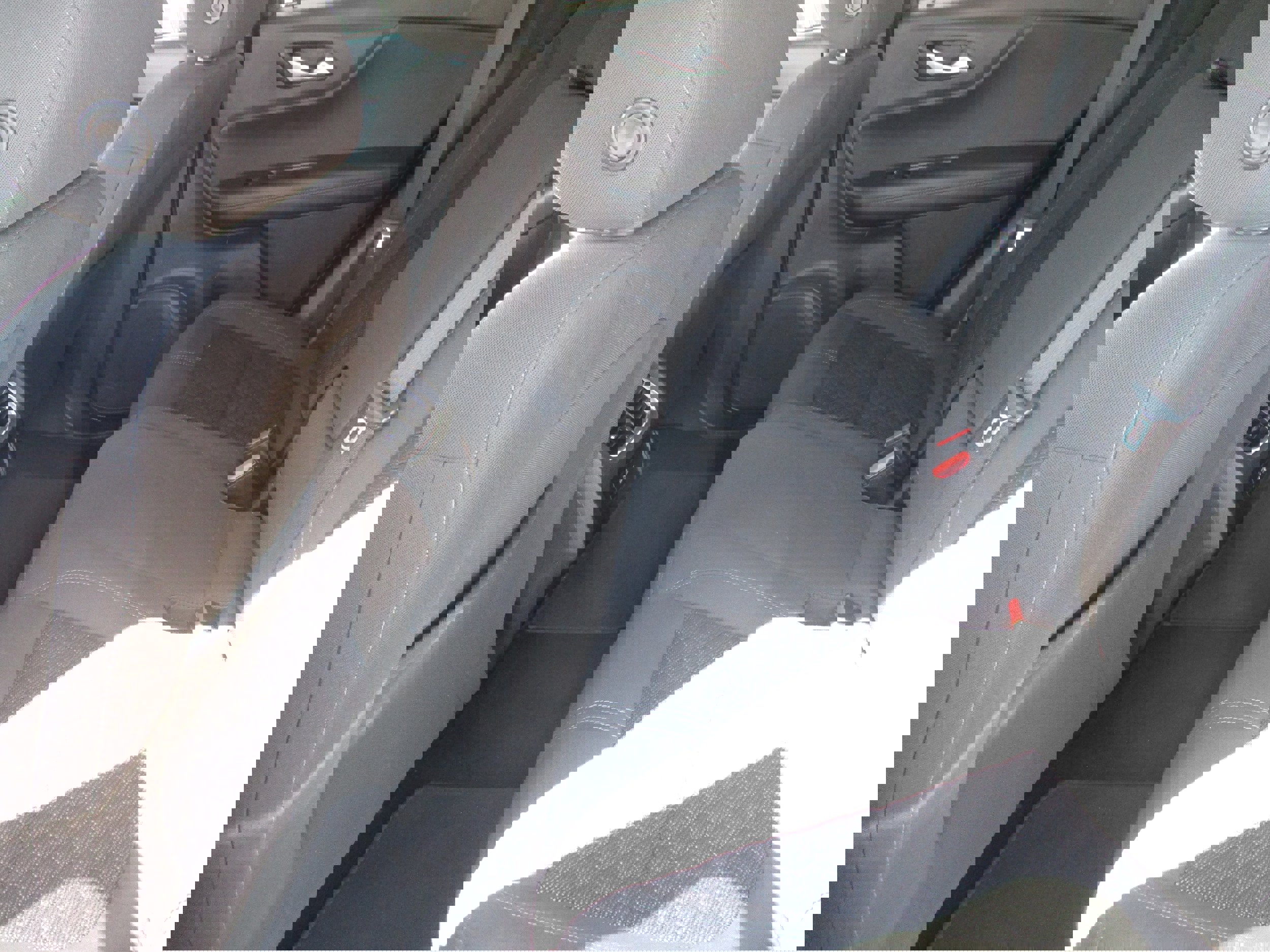 Used 2019 Chevrolet Blazer LT image 13