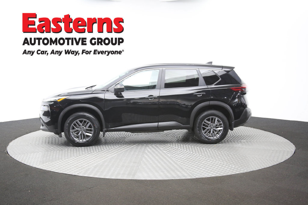 Used 2023 Nissan Rogue S AWD/4WD image 61