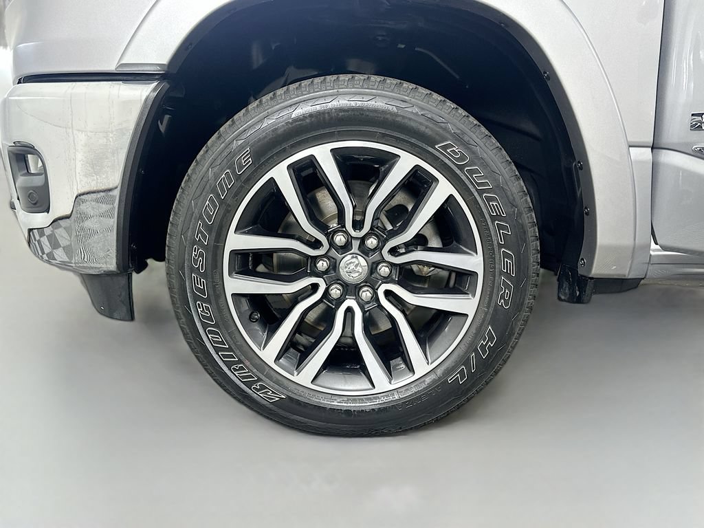 Used 2025 RAM 1500 Limited w/ Bed Utility Group AWD/4WD image 33