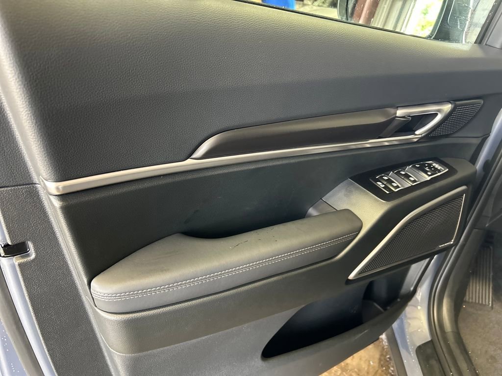 New 2025 Kia Telluride S image 28