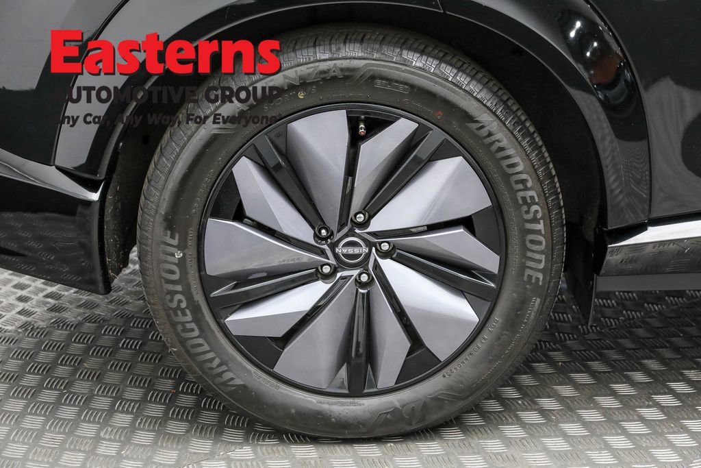 Used 2023 Nissan Ariya AWD image 30