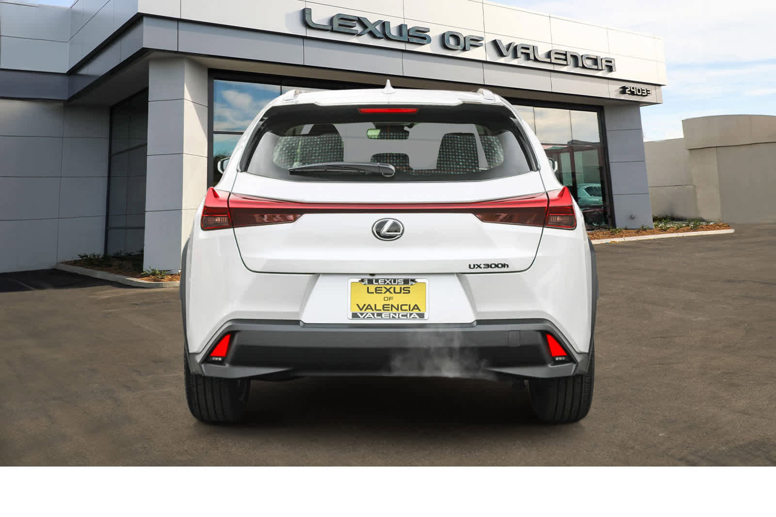 New 2025 Lexus UX 300h FWD image 5