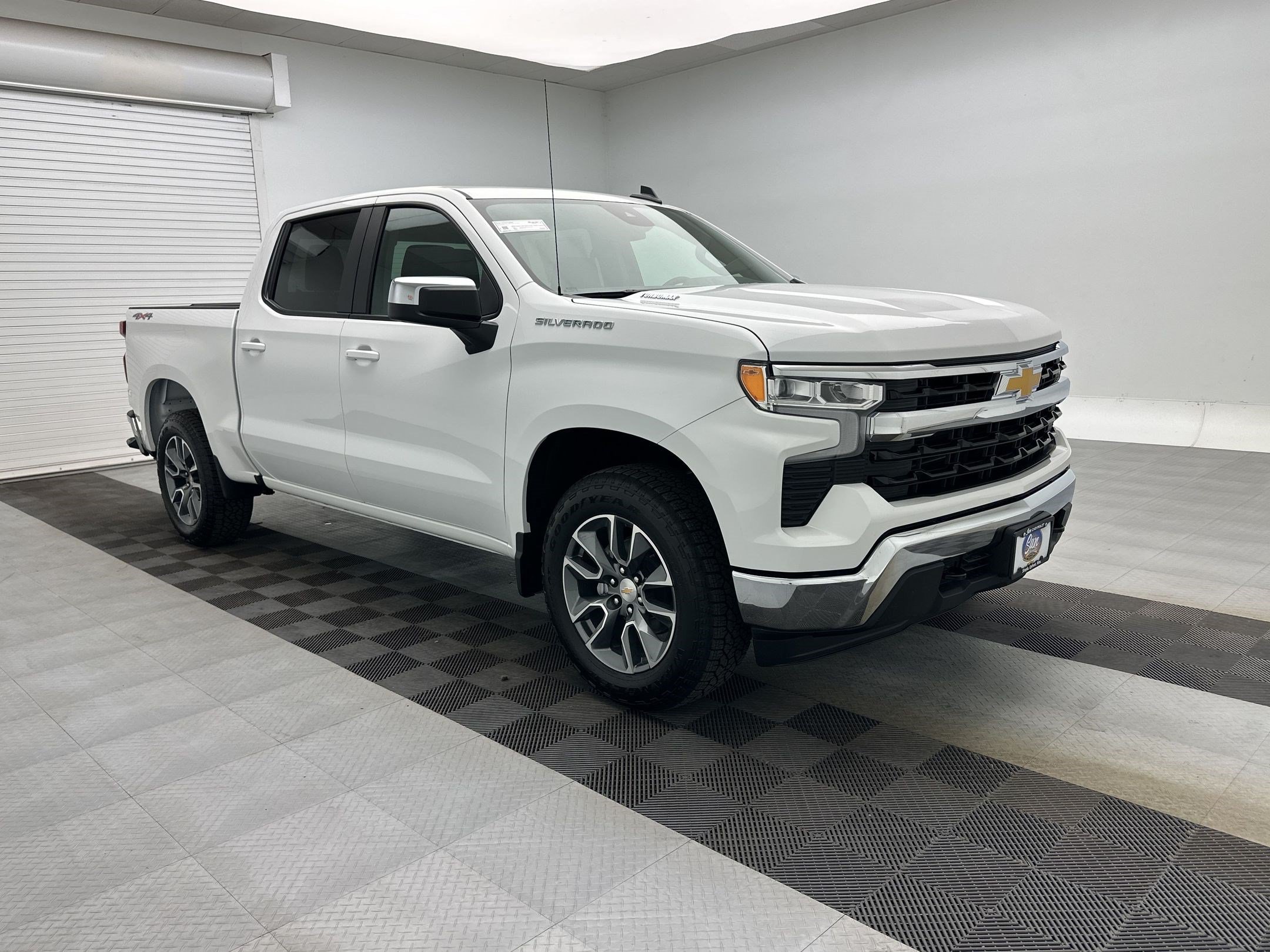 New 2026 Chevrolet Silverado 1500 LT AWD/4WD image 7