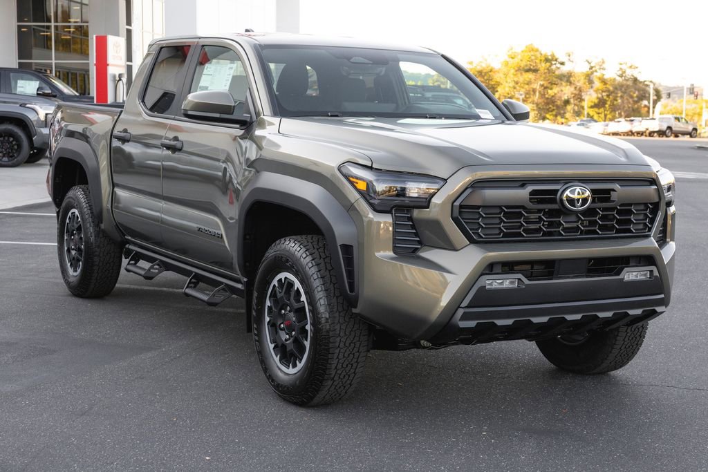New 2026 Toyota Tacoma TRD Off-Road image 3