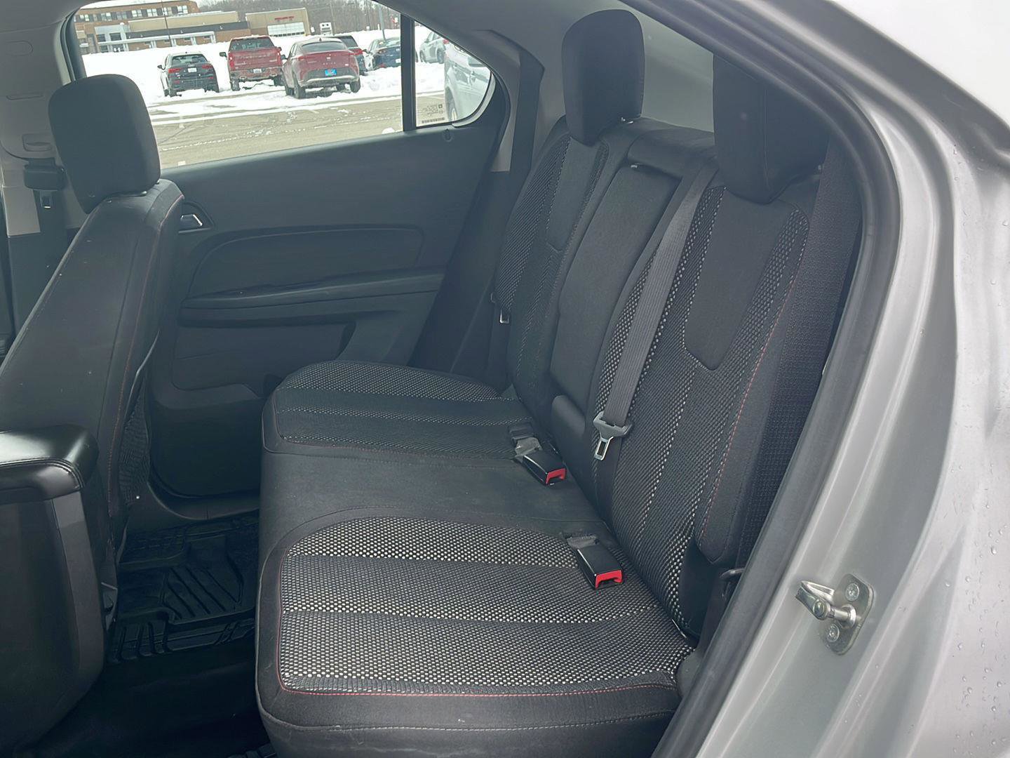 Used 2017 Chevrolet Equinox LS image 25