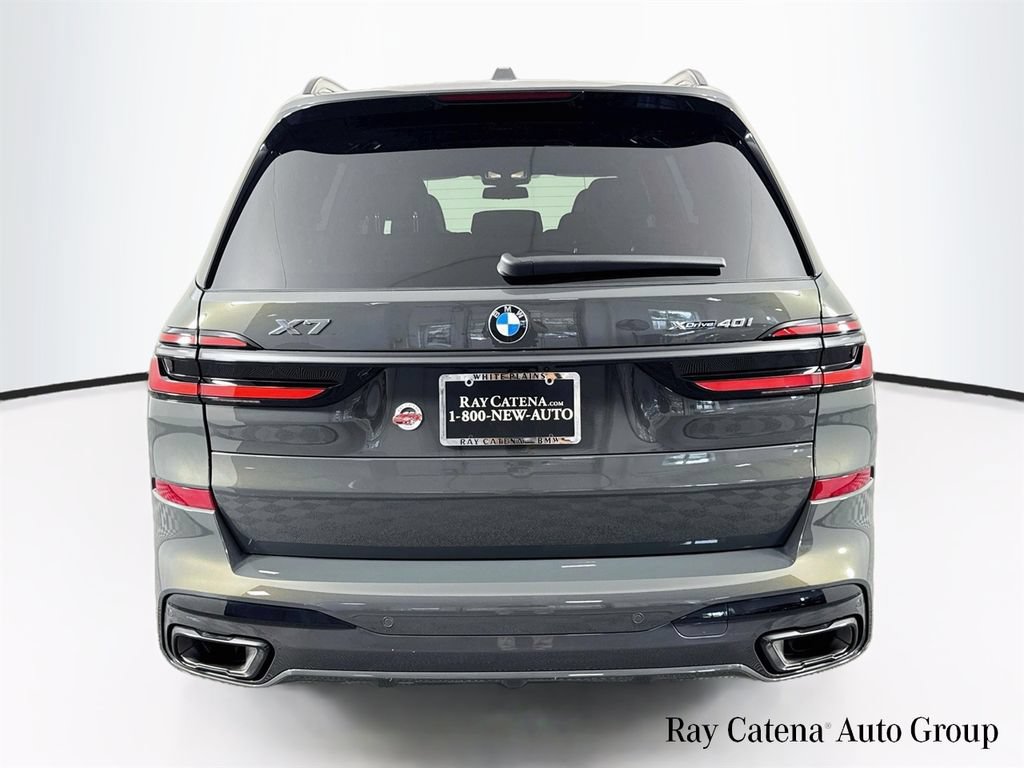 Used 2026 BMW X7 xDrive40i w/ M Sport Package AWD/4WD image 6