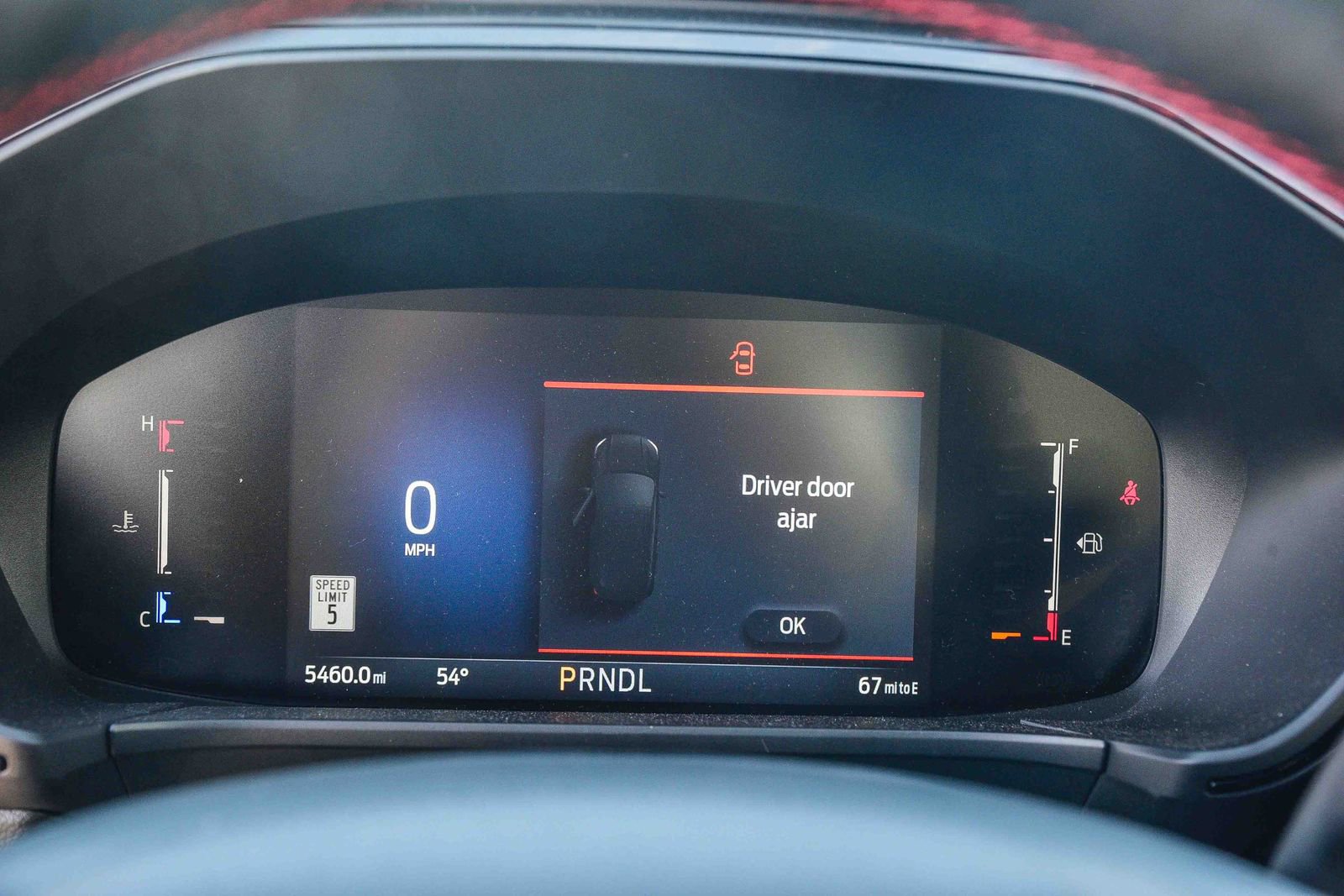 Used 2025 Ford Escape ST-Line w/ Equipment Group 301A image 24