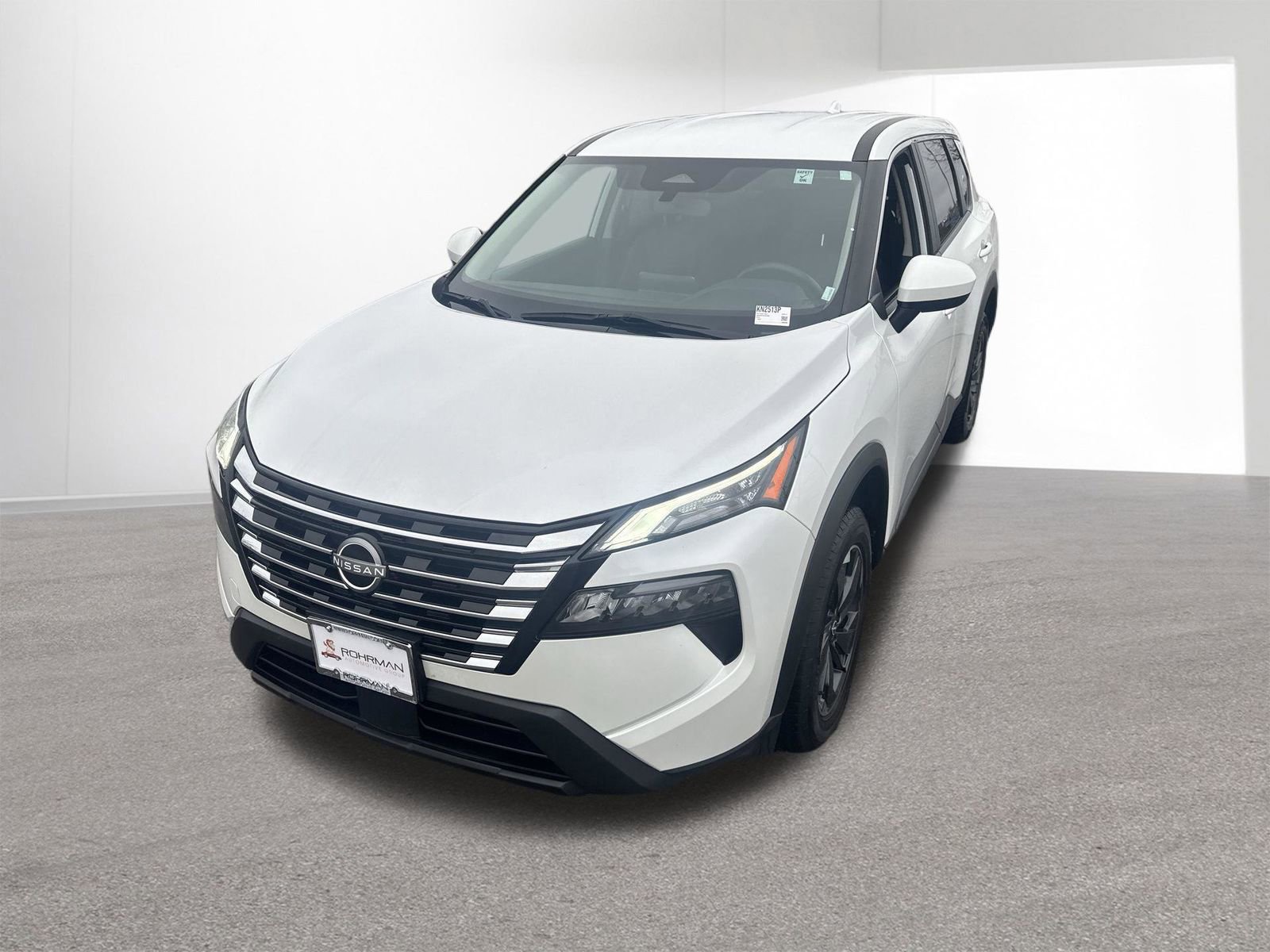 Used 2024 Nissan Rogue SV image 35