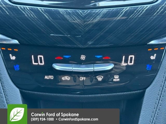 Used 2023 Cadillac XT6 Premium Luxury w/ Technology Package AWD/4WD image 32