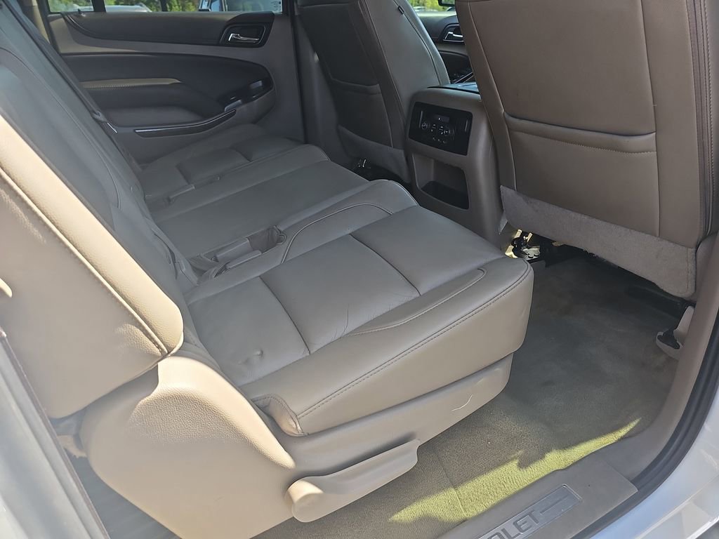 Used 2017 Chevrolet Suburban LT w/ LT Signature Package RWD image 14