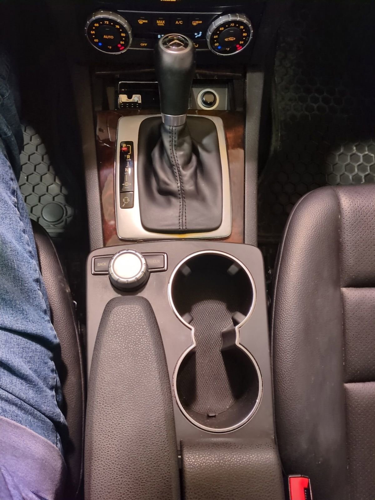 Used 2014 Mercedes-Benz C 300 4MATIC Sedan image 18