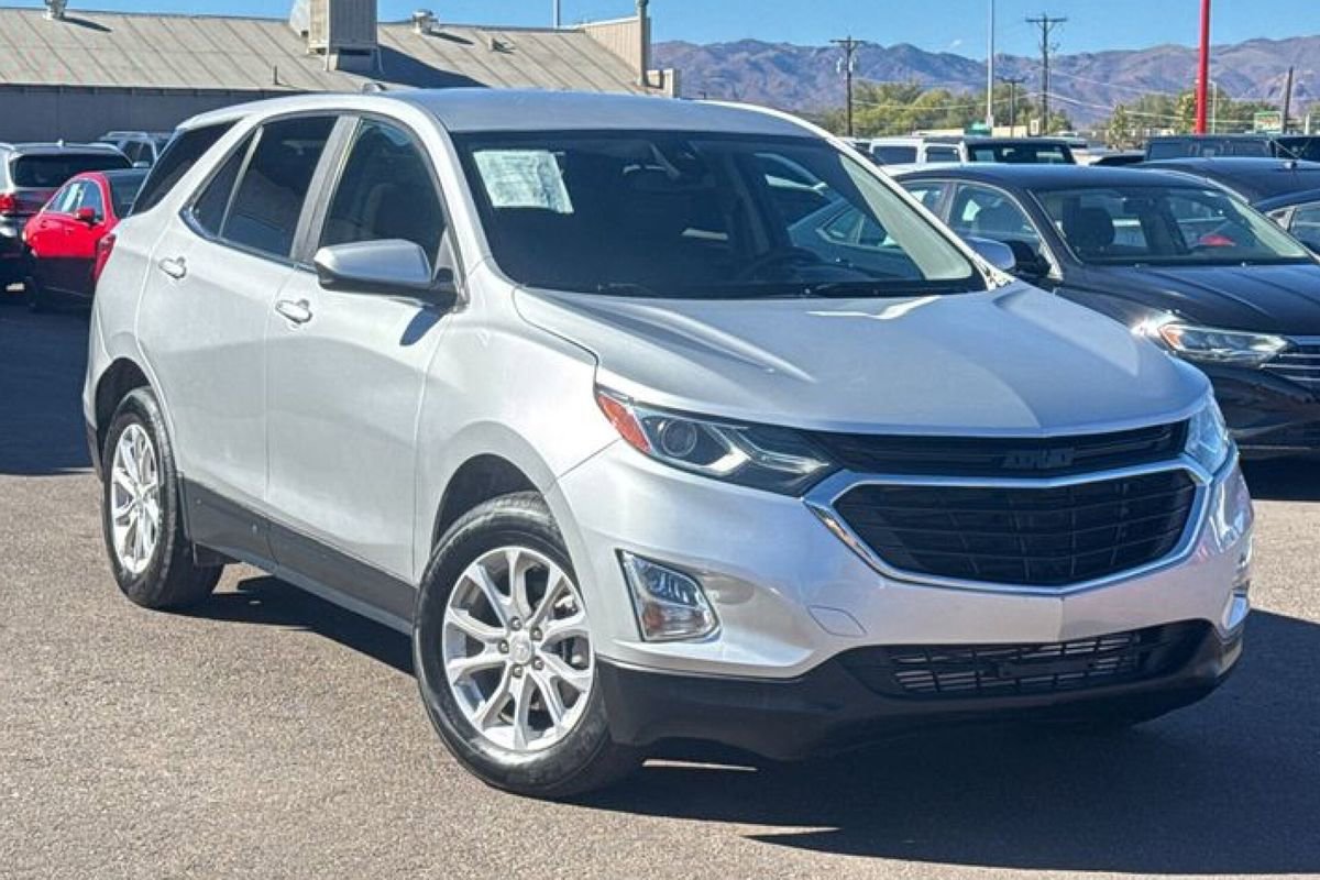 Used 2021 Chevrolet Equinox LT image 1