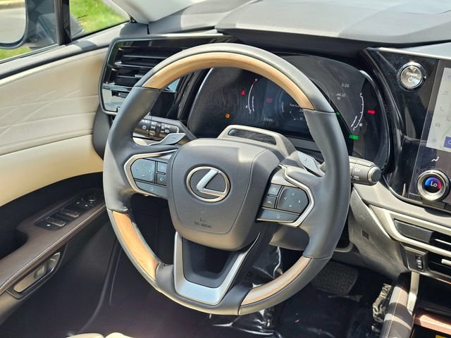 Used 2023 Lexus RX 350 w/ Accessory Package (Z1) AWD/4WD image 30