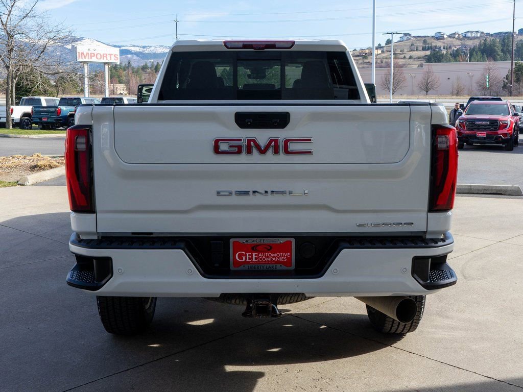 Used 2024 GMC Sierra 2500 Denali w/ Technology Package image 6