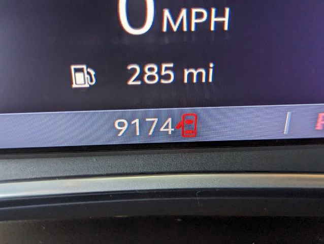 Used 2022 Chevrolet Equinox Premier w/ LPO, Floor Liner Package image 20