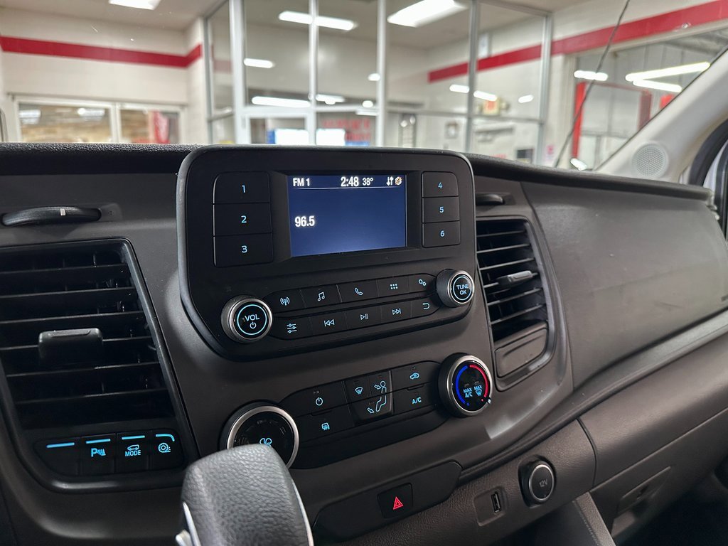 Used 2020 Ford Transit 350 XLT image 21