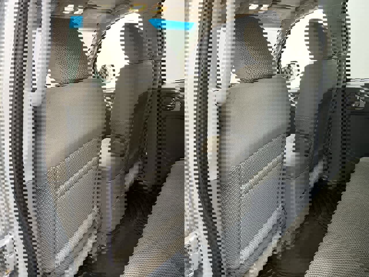 Used 2013 Nissan Frontier SV w/ SV Value Truck Pkg image 17