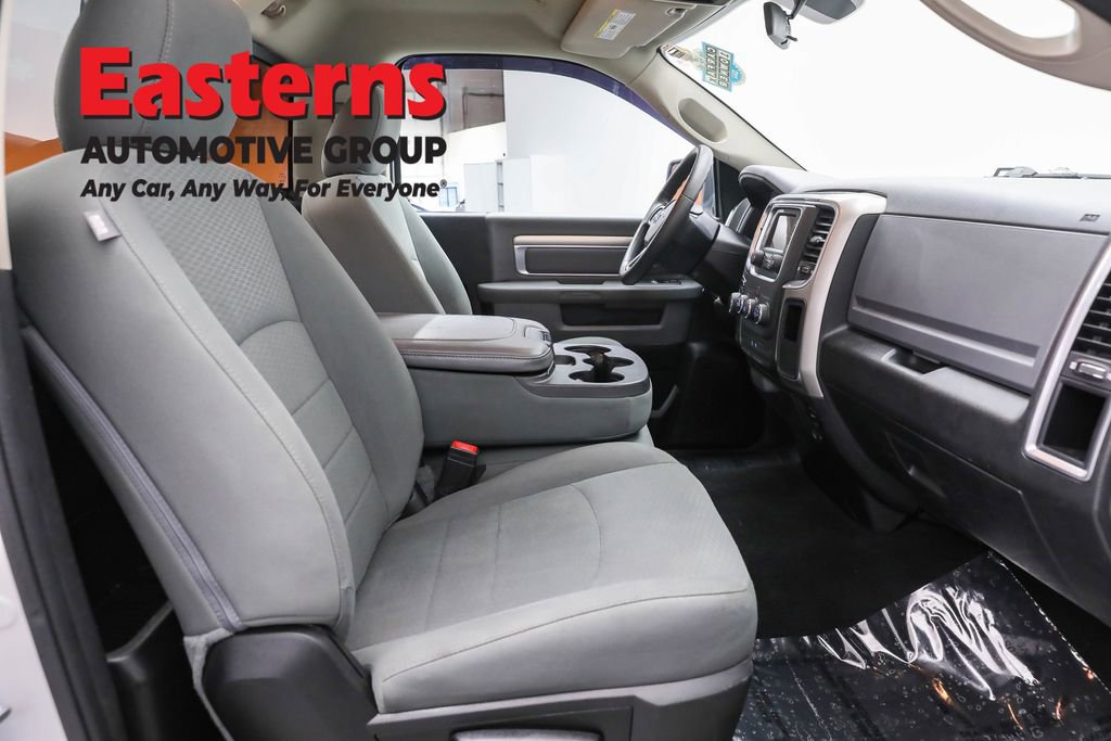 Used 2020 RAM 1500 Classic SLT image 21