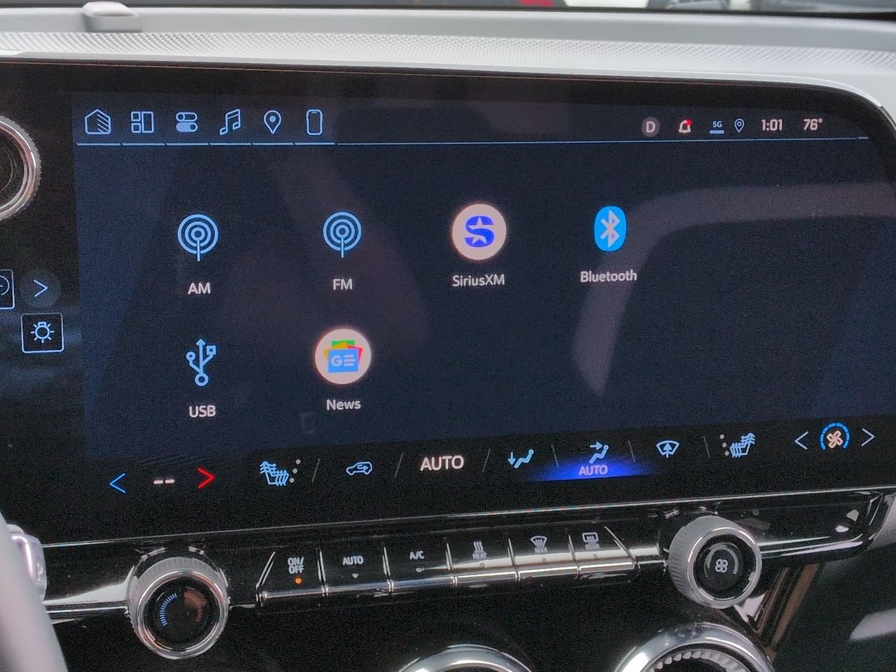 New 2026 Chevrolet Blazer EV LT FWD image 13