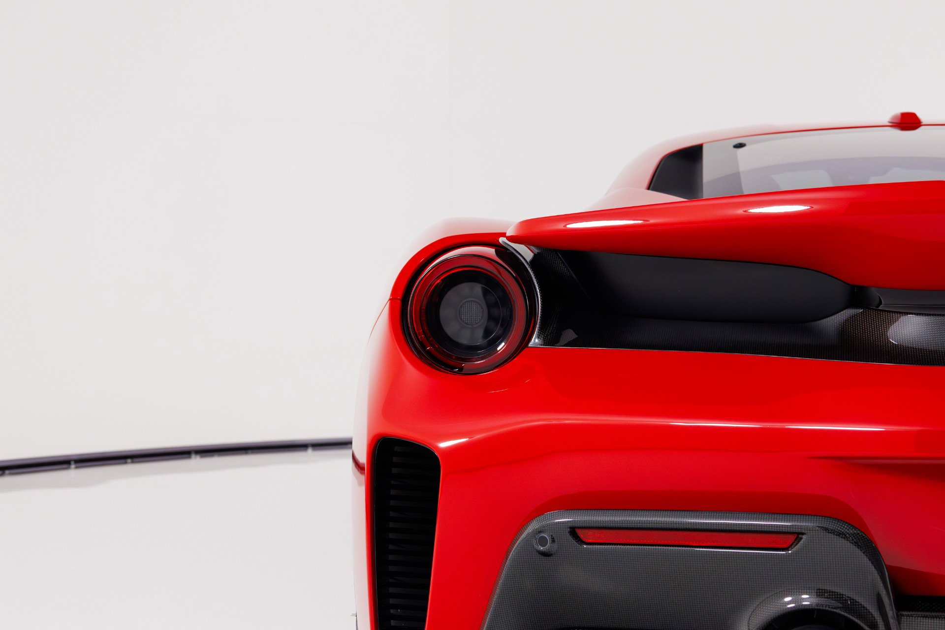 Used 2019 Ferrari 488 Pista image 68