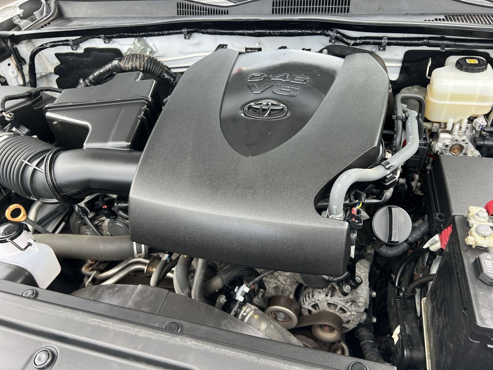 Used 2019 Toyota Tacoma TRD Off-Road AWD/4WD image 26