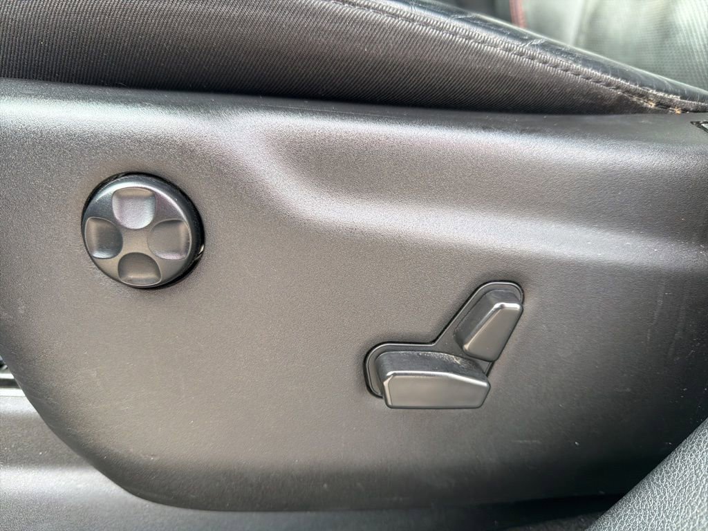 Used 2024 Dodge Durango GT image 14